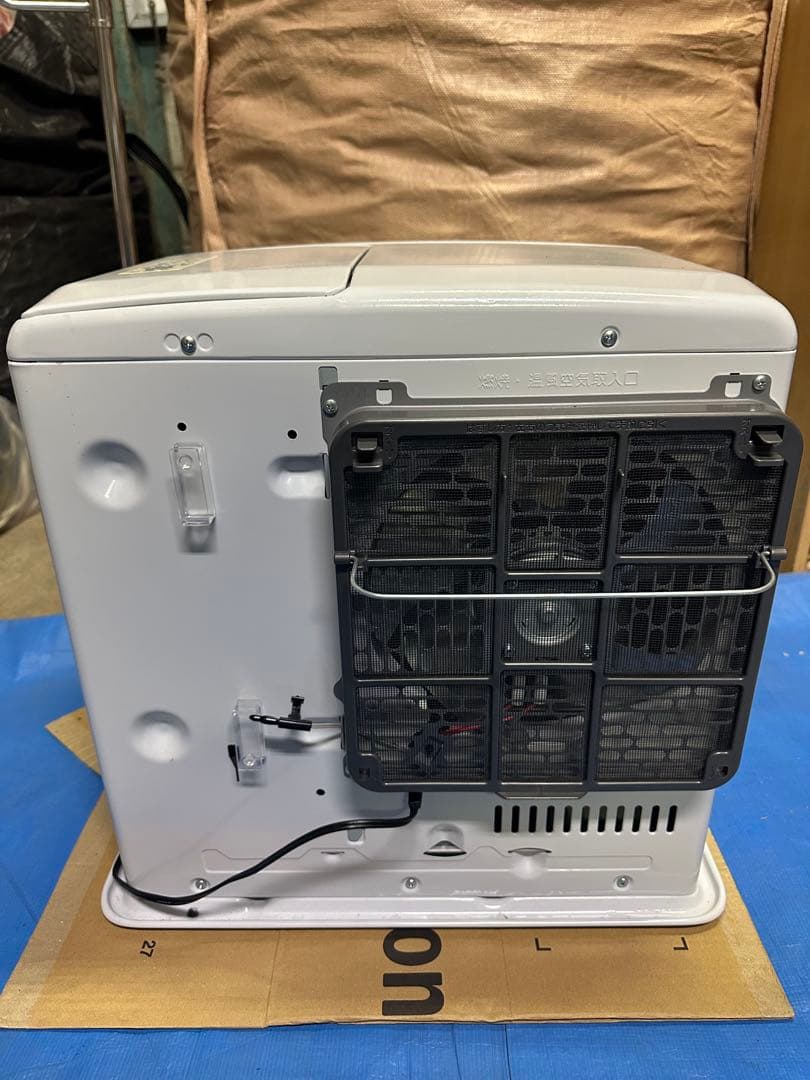 ダイニチ石油ファンヒーター 24年製　美品