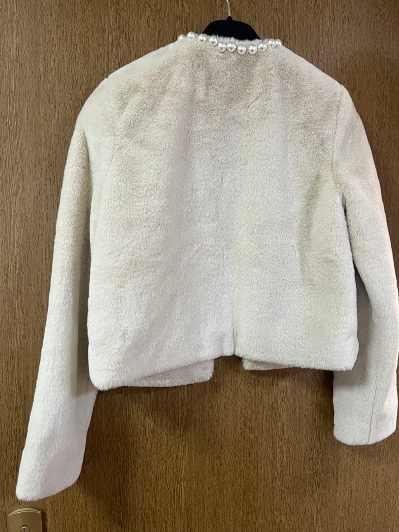 TOCCA ノーカラージャケット サイズ0 フェイクファー　パール　新品未使用