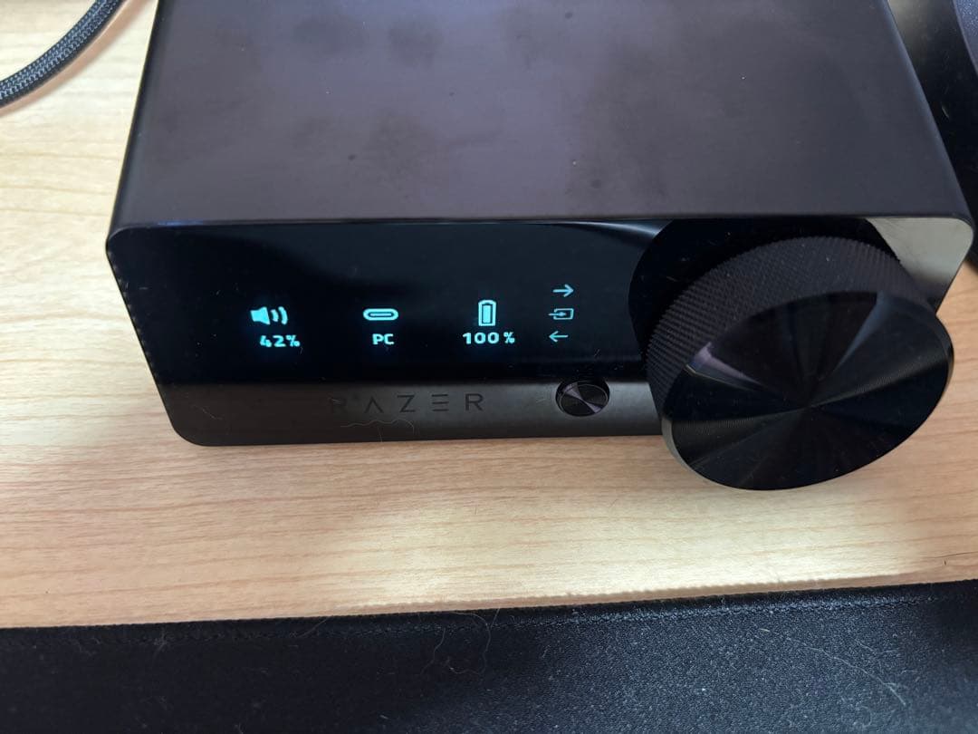 Razer KRAKEN V4 PRO ゲーミングヘッドセット