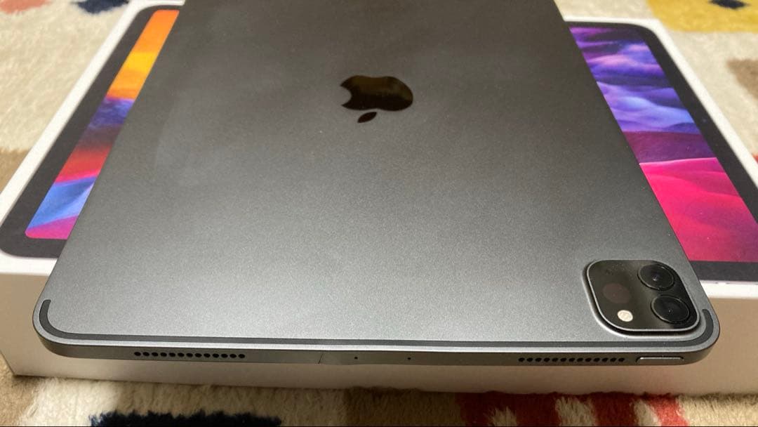 良品 iPad Pro 11インチ (第2世代)スペースグレイ 128GB 完品