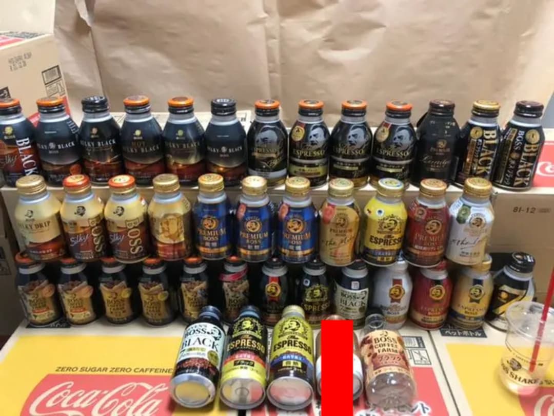 ■歴代サントリーBOSS（空缶）