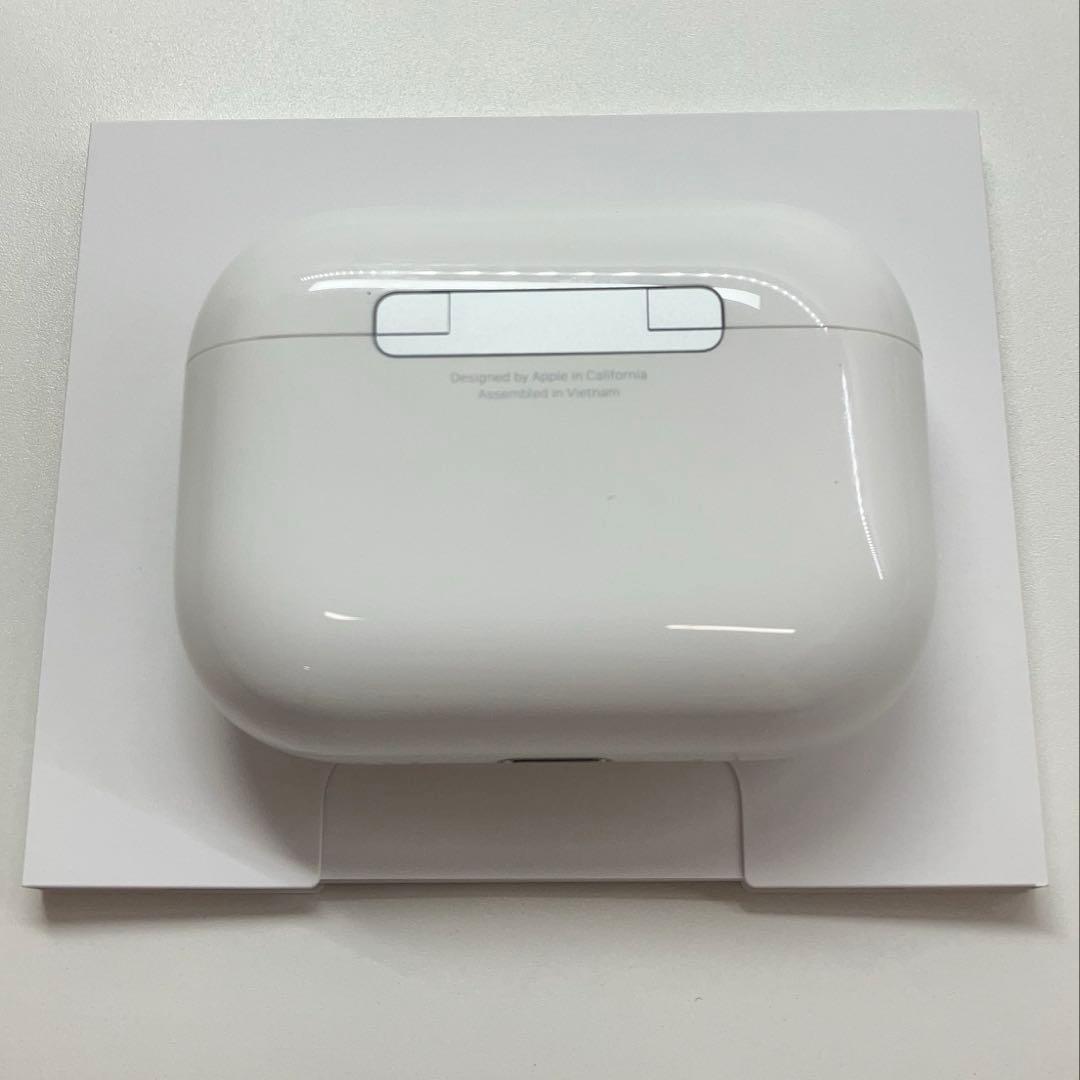 美品　AirPods Pro 第3世代 MFHP4J/A Apple 保証あり