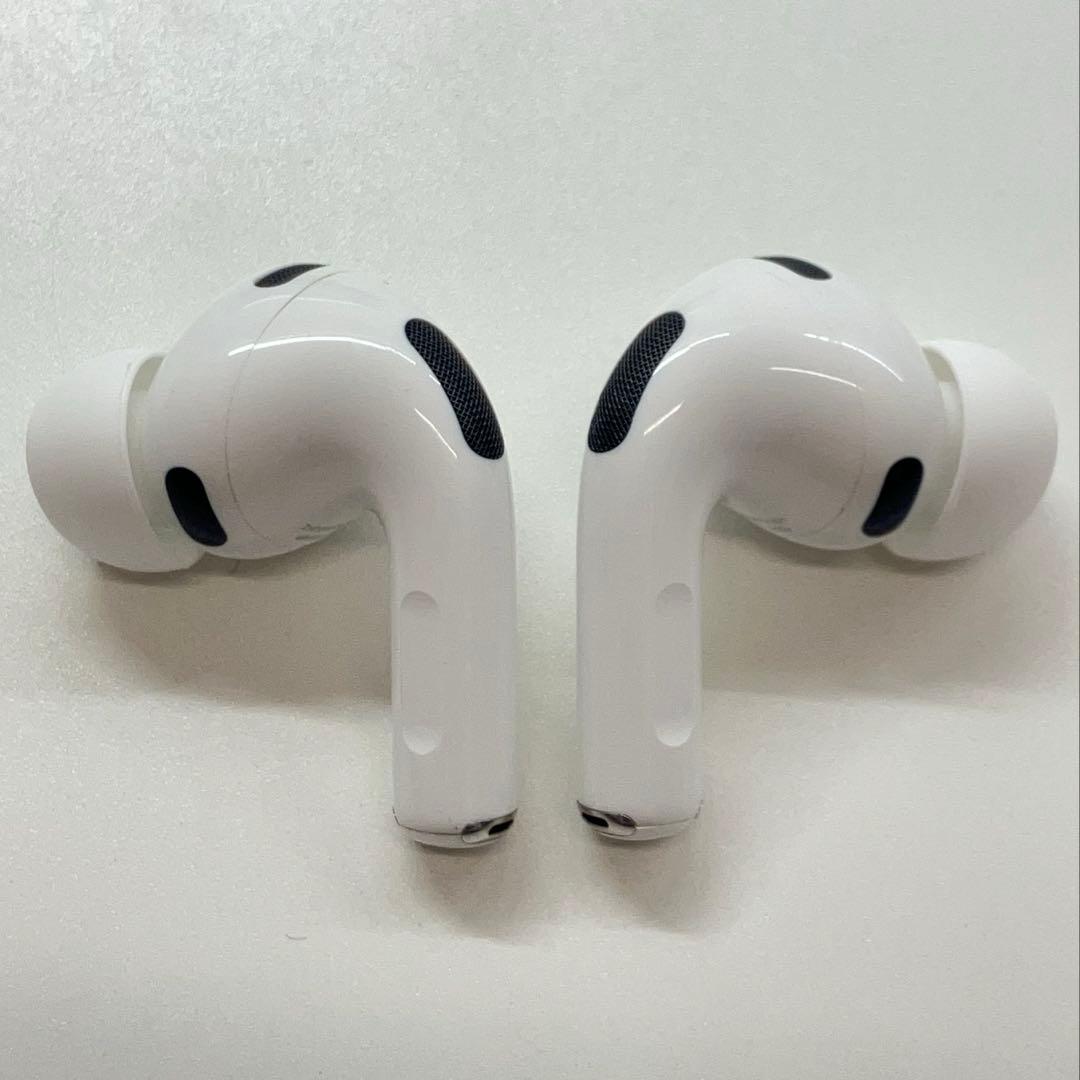 美品　AirPods Pro 第3世代 MFHP4J/A Apple 保証あり