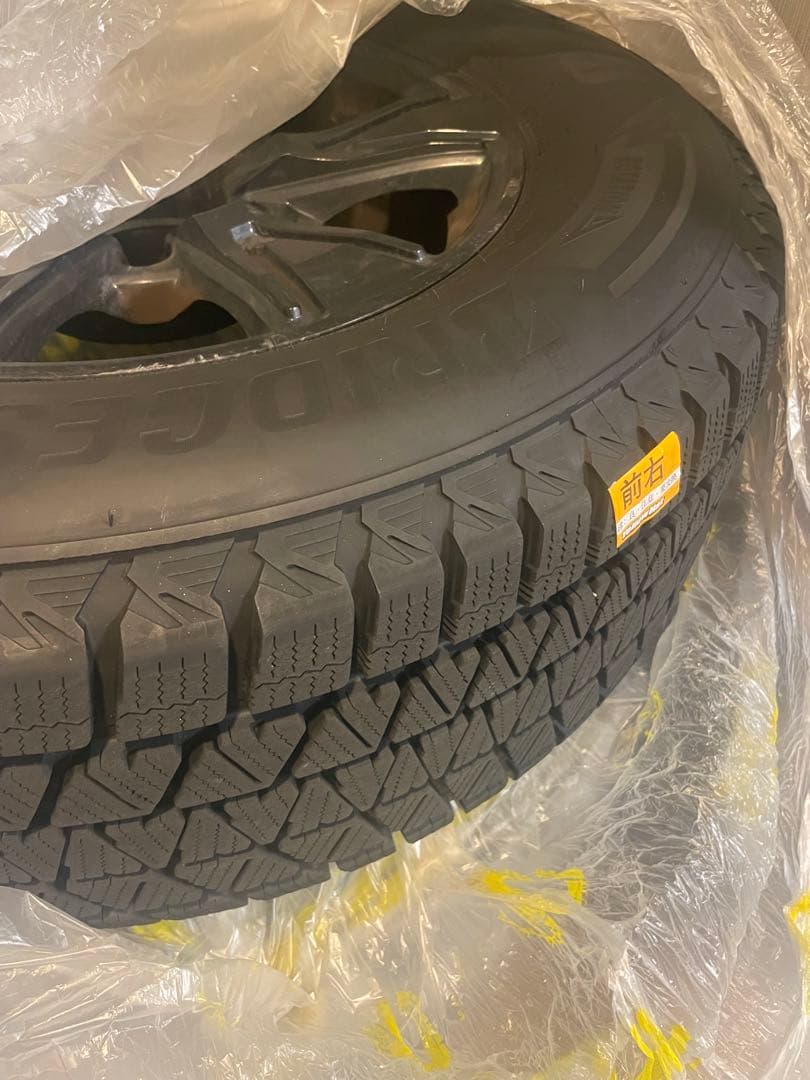 ブリヂストン BLIZZAK DM-V3 スタッドレスタイヤホイールセット