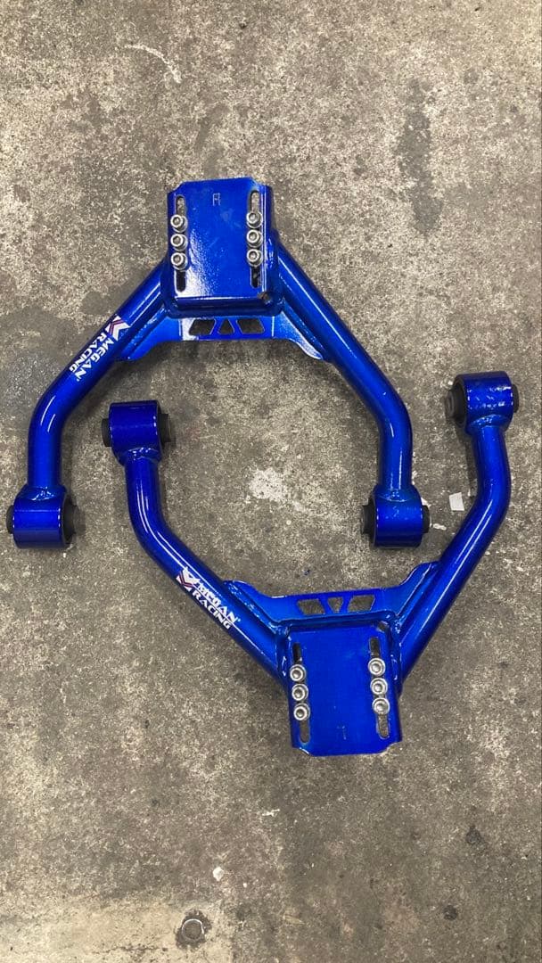 MEGAN RACING y51 フーガ