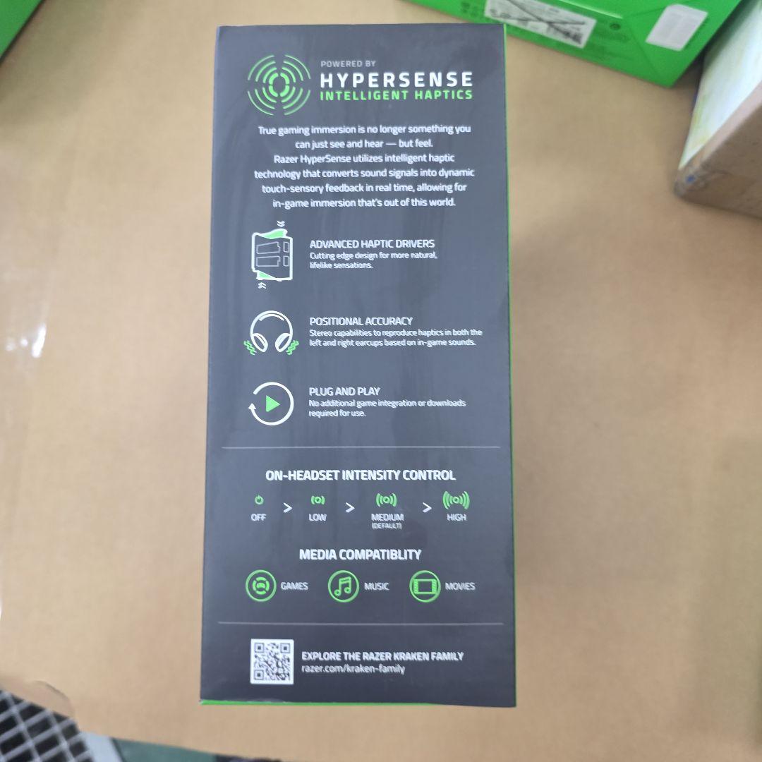 Razer Kraken V3 Hypersense ゲーミングヘッドセット