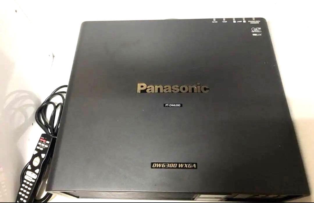 Panasonic プロジェクター　PT-DW6300K ★6000ルーメン