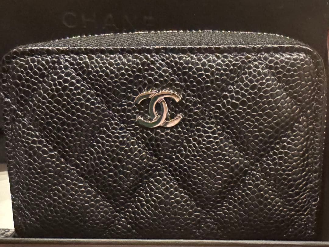 シャネル　パース　黒　新品未使用