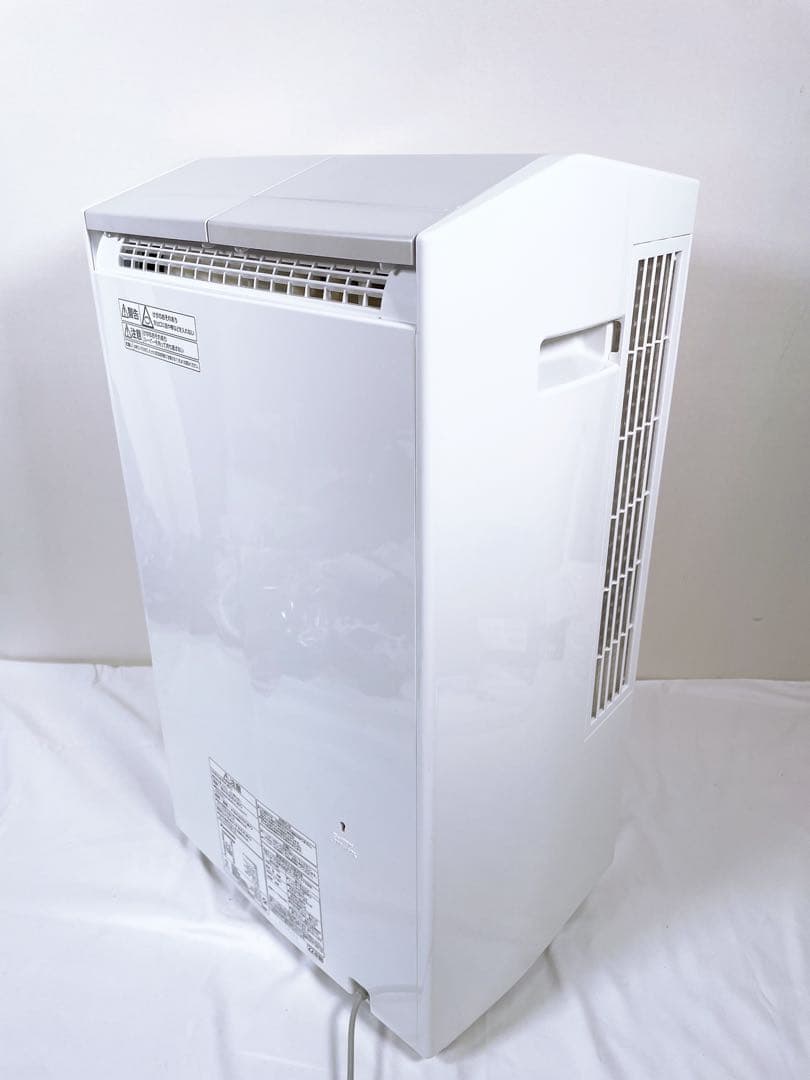 【美品】 Panasonic 衣類乾燥除湿機 F-YHVX200