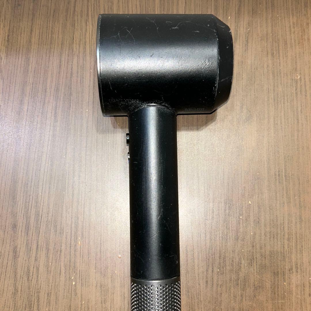 人気ブラック　動作良好　メンテ済み　ダイソン　dyson HD03 スタンド付