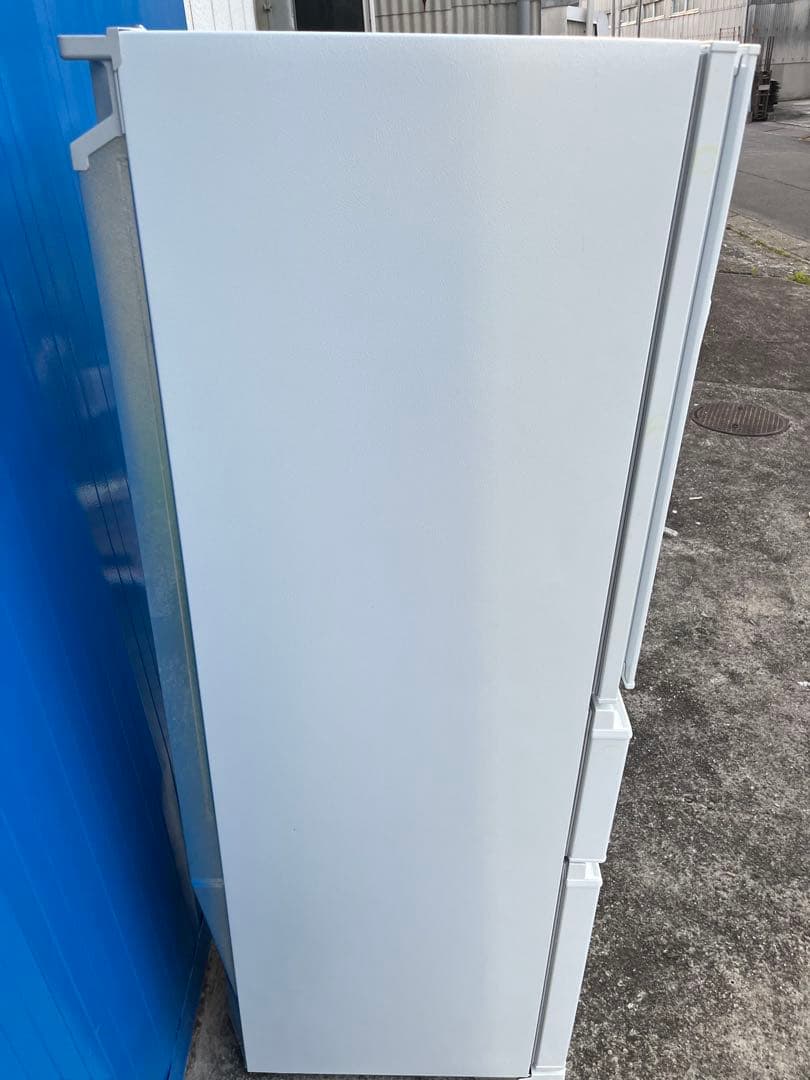2023年製‼️三菱　3ドア冷蔵庫 R22