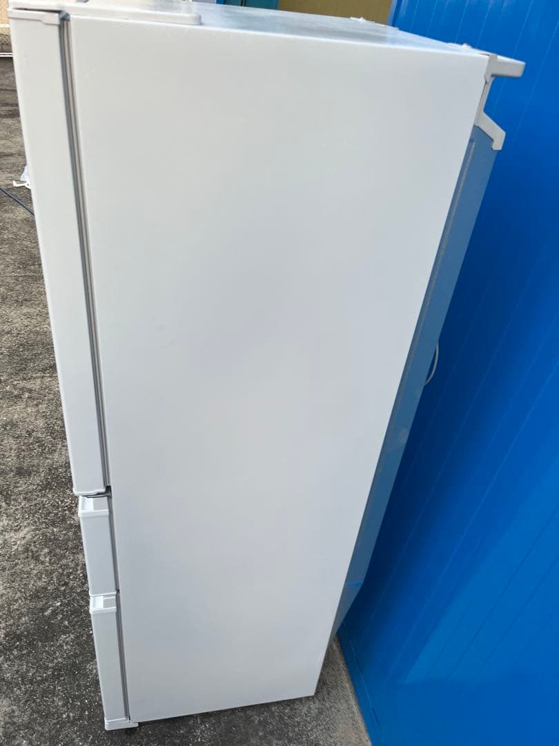 2023年製‼️三菱　3ドア冷蔵庫 R22