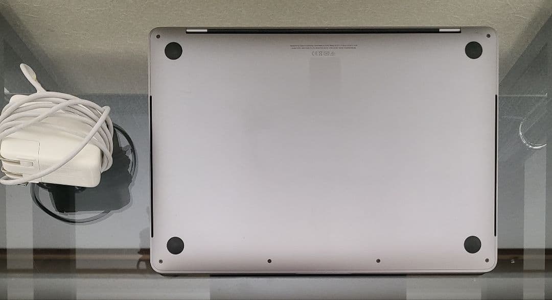 MacBook本体 Apple MacBook Pro Core i7 1TB 32 GB