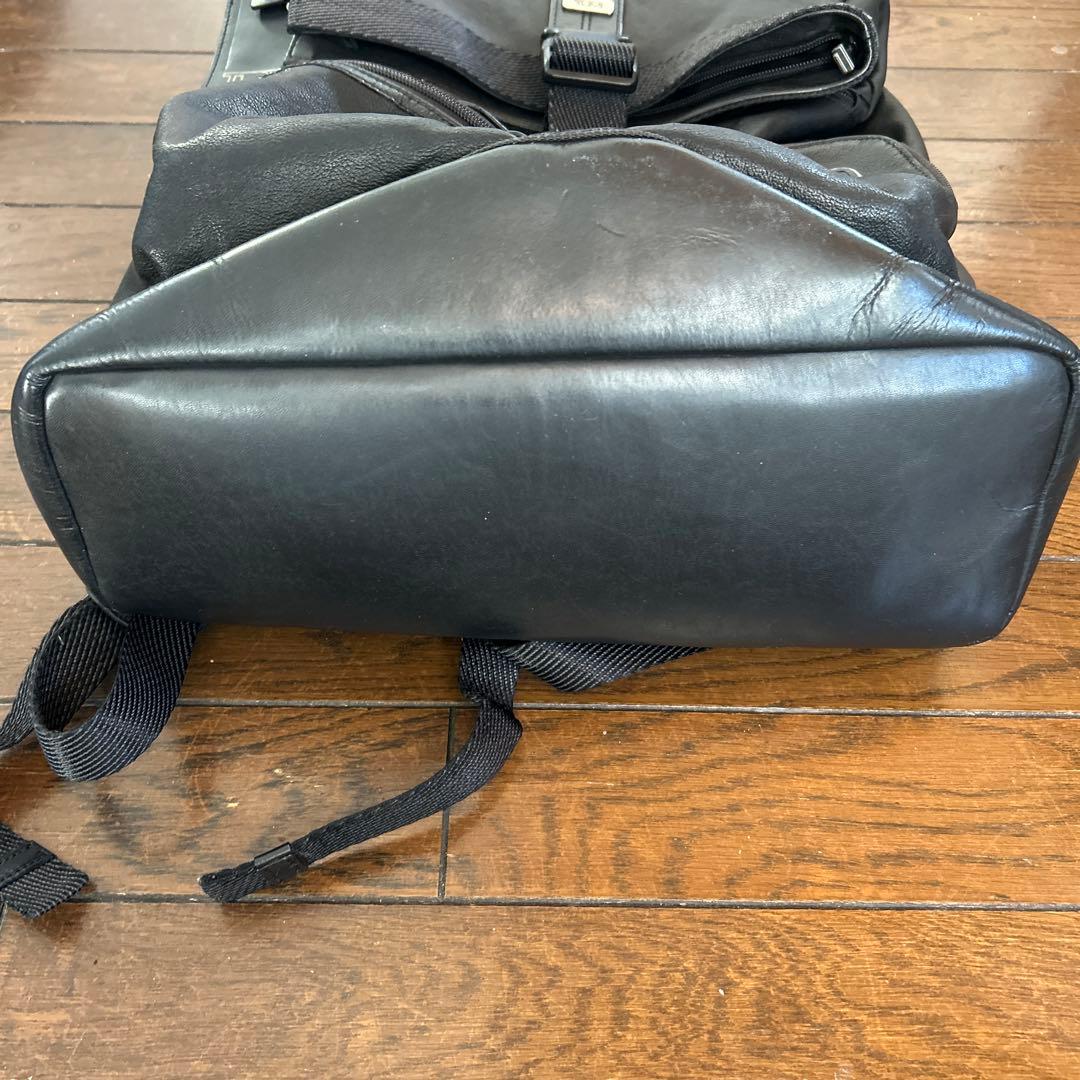 TUMI トゥミ ロールトップ レザー リュック ビジネスリュック 送料込