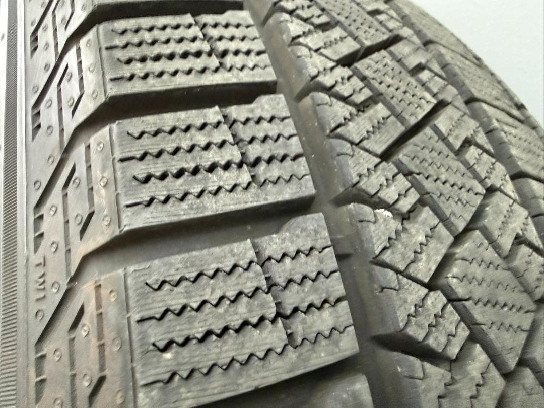 CX60/CX80純正18インチアルミホイール　スタッドレスタイヤセット