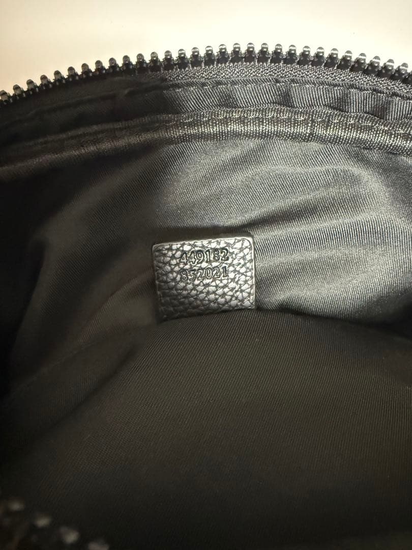 GUCCIボディバック、ウェストバッグ