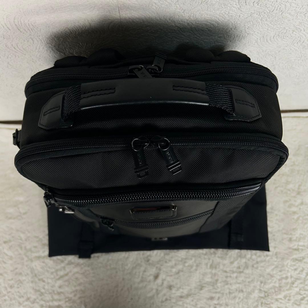 極美品 TUMI ALPHA BRAVO 「デイヴィス」 保存袋付き