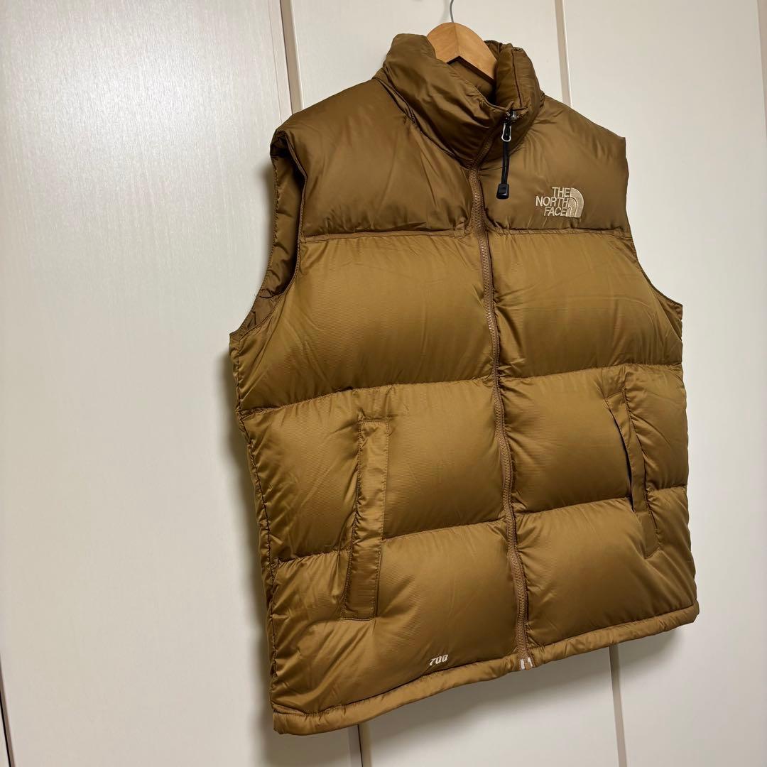超希少　XL 新品センターロゴ　ダウン　ベスト　ヌプシ　ブラウン