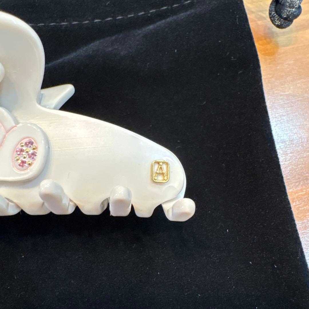 美品　巾着付き　アレクサンドルドゥパリ　Mサイズヘアクリップ アイボリー