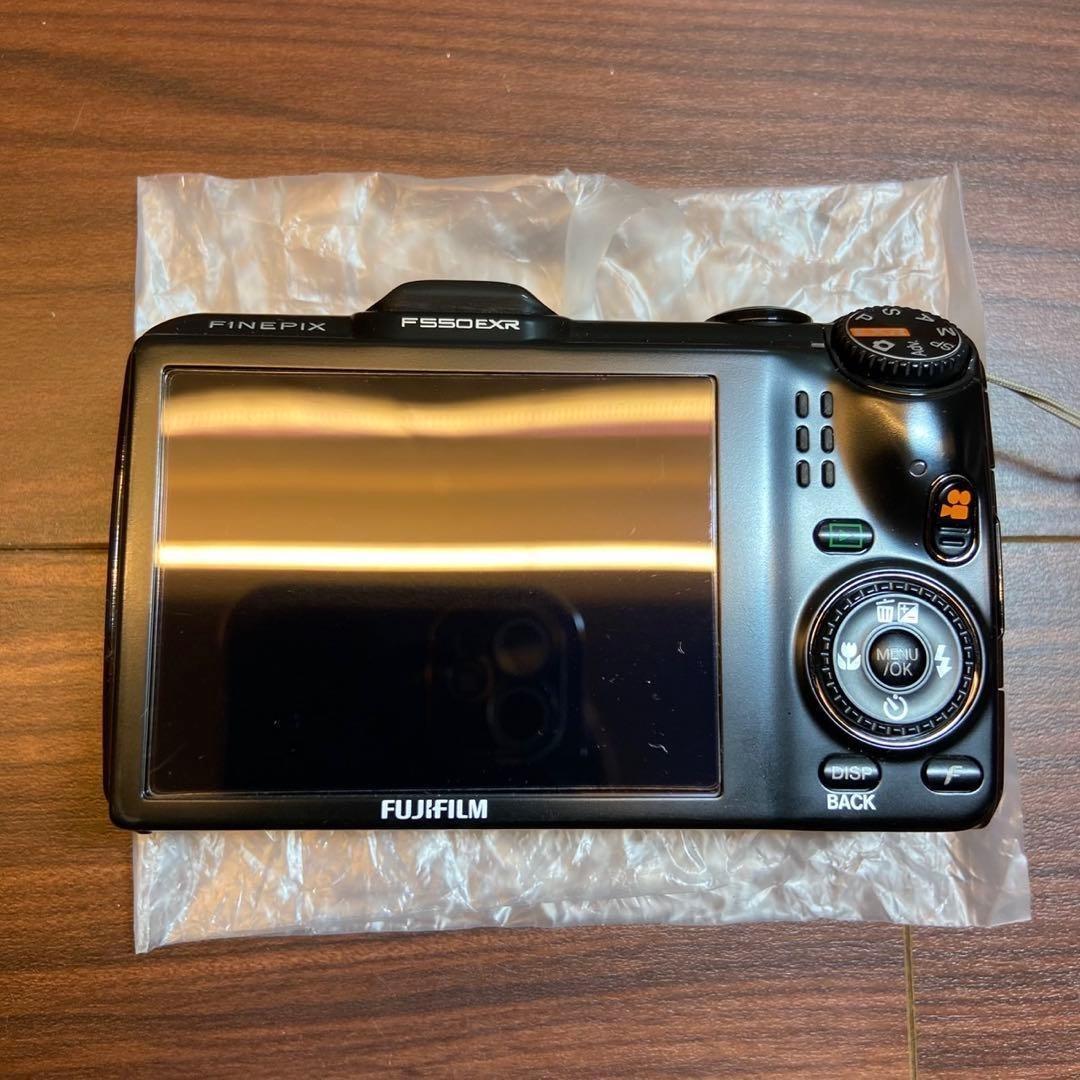 FUJIFILM FinePix F550 EXR デジカメ 4922