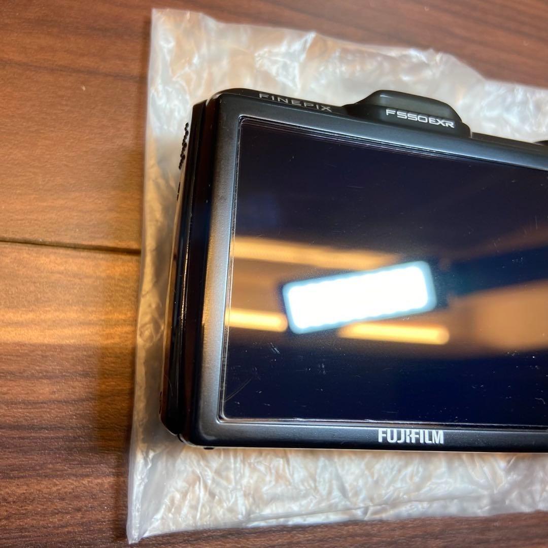 FUJIFILM FinePix F550 EXR デジカメ 4922