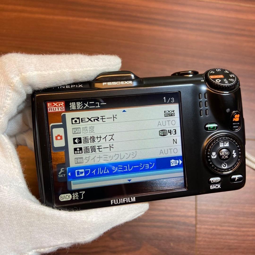 FUJIFILM FinePix F550 EXR デジカメ 4922