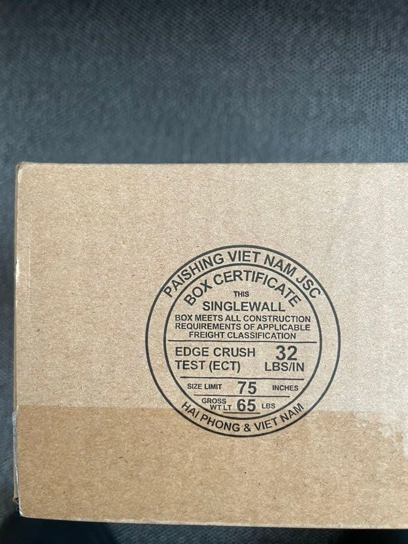 新品未開封　Intel ARC B580 グラフィックボード