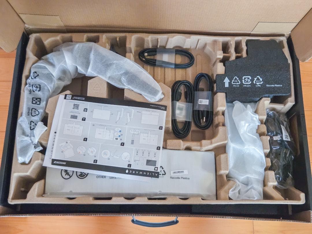 Alienware AW3225QF 32インチ有機EL ゲーミングモニター