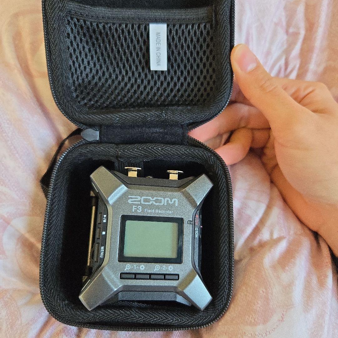 Zoom F3 フィールドレコーダー 32bitフロート 保護ポーチ付き