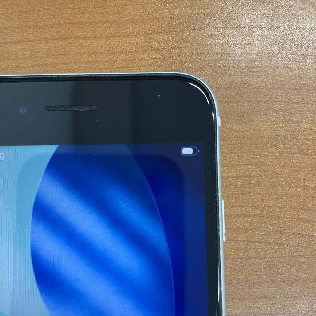 さ*ら様 動作確認済み iPhone SE 第2世代 64GB ID:B7180