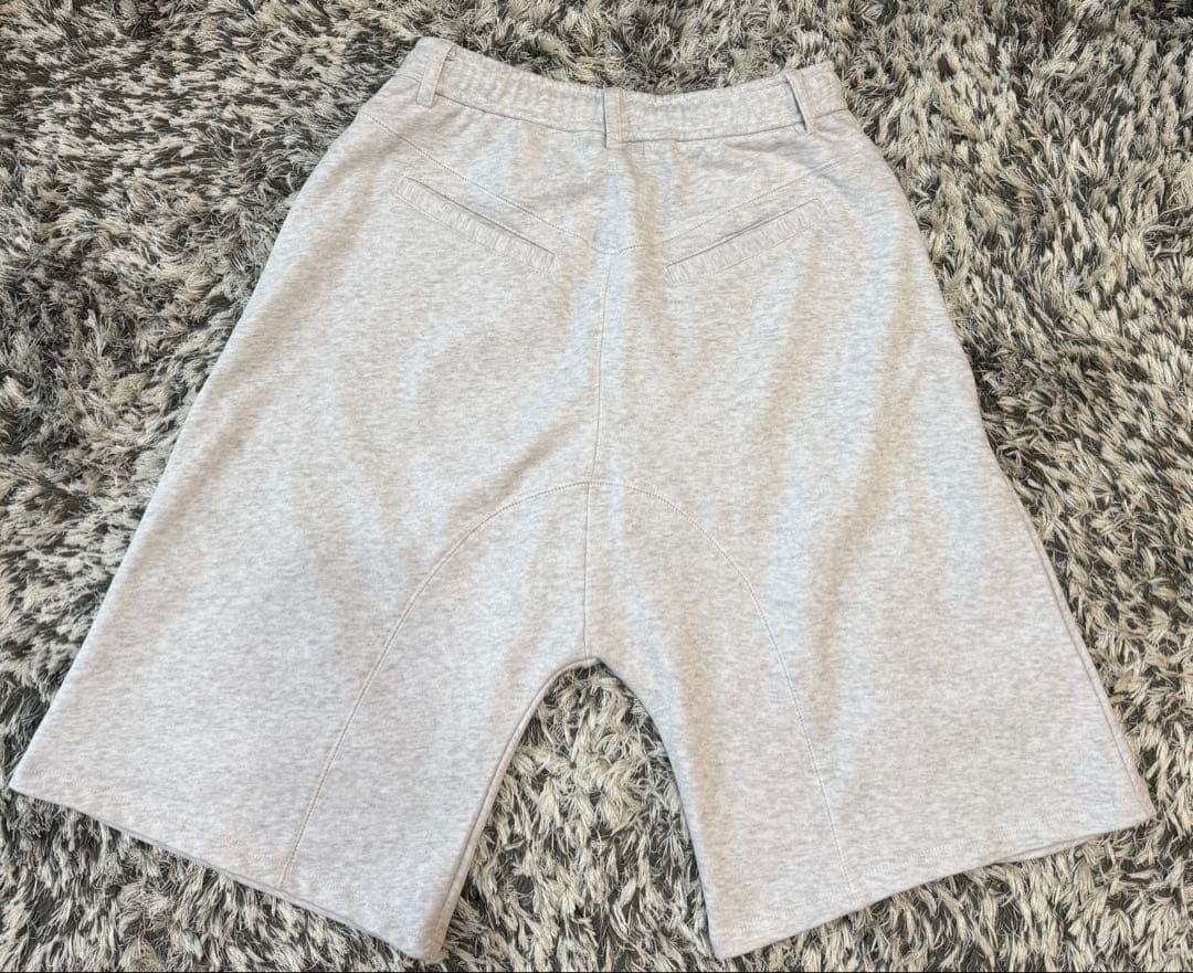 VIAVANDA ハーフパンツ