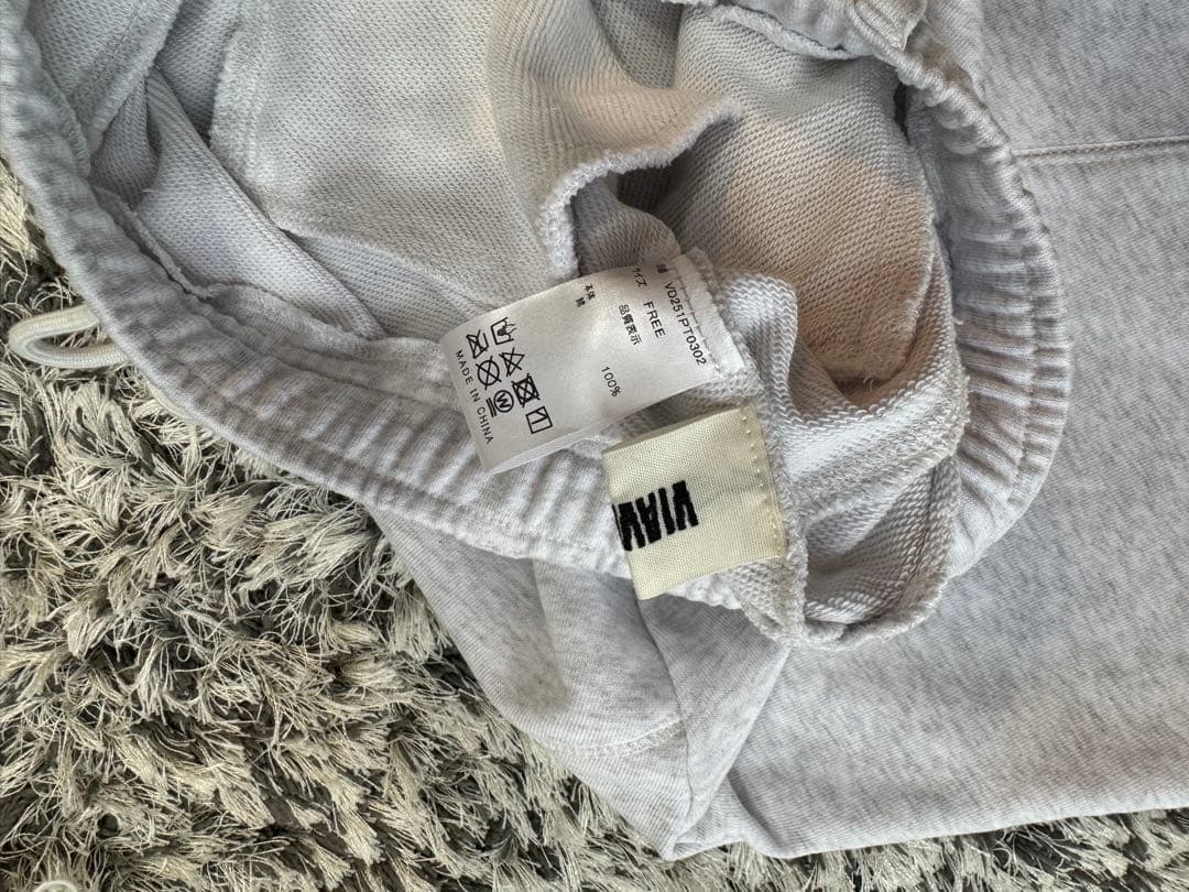 VIAVANDA ハーフパンツ