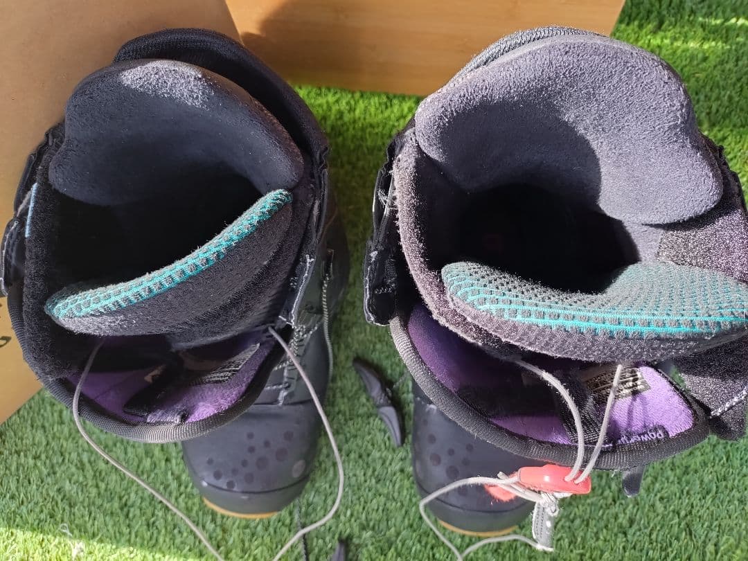 Burton Supreme 女性用スノーボードブーツ