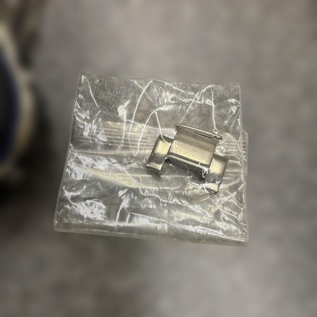 3*7様 06237CASIO G-SHOCK GST-W100D 電波ソーラー