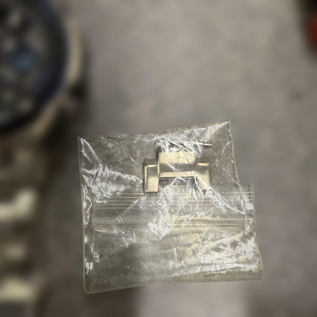 3*7様 06237CASIO G-SHOCK GST-W100D 電波ソーラー