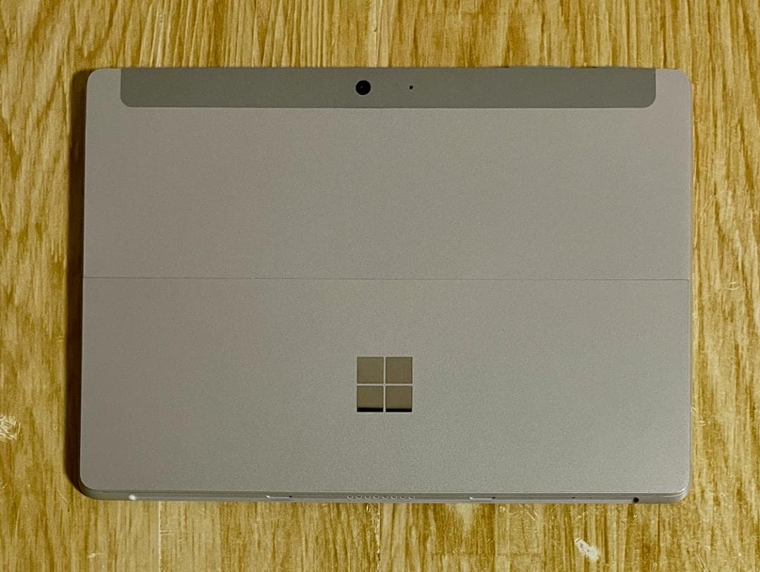 高速・軽量・高性能 Surface Go LTE 8GB・128GB SSD