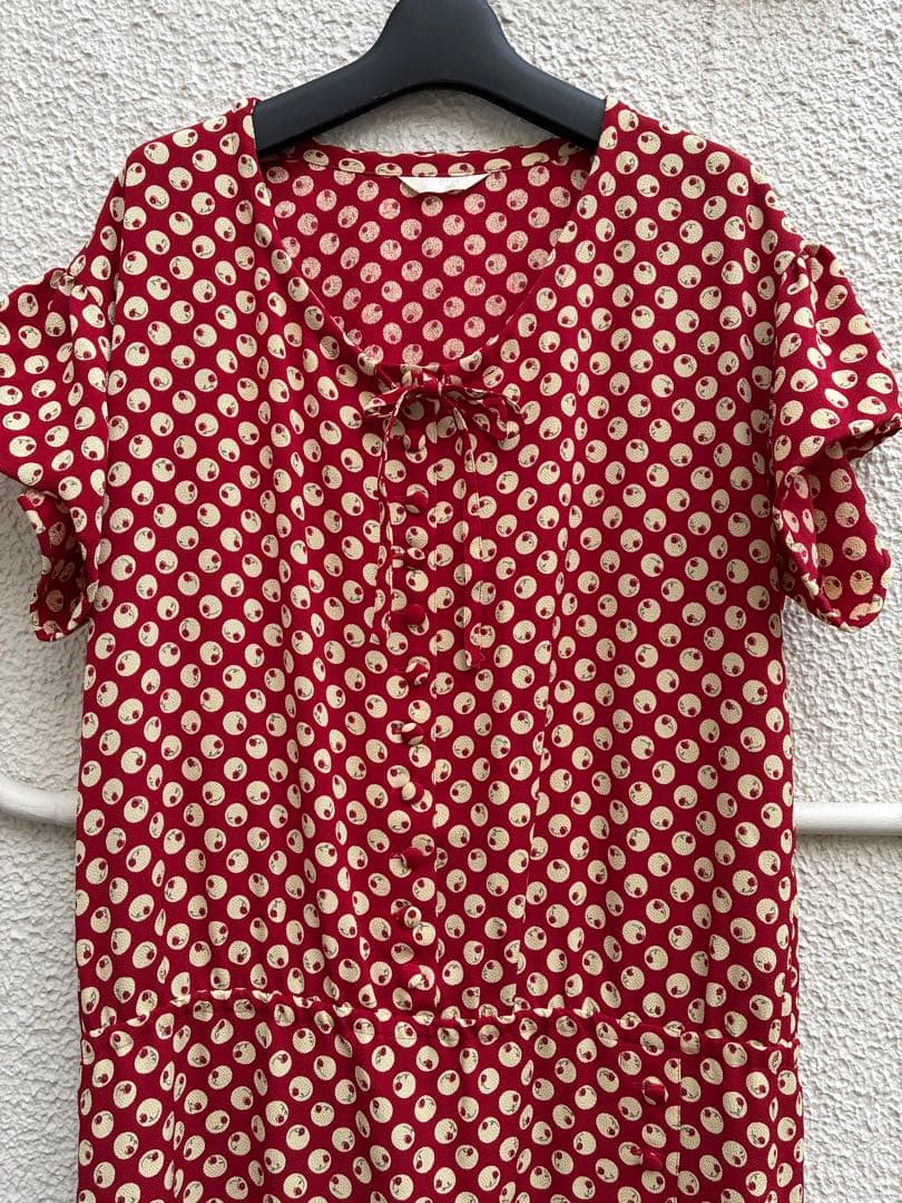 1980年前半金子功氏期　ピンクハウス　赤ワンピース　水玉花テキスタイル縮緬素材