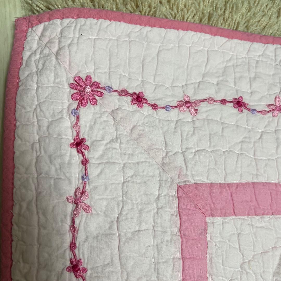 さらに値下げ！ローラアシュレイ　敷きマット　刺繍