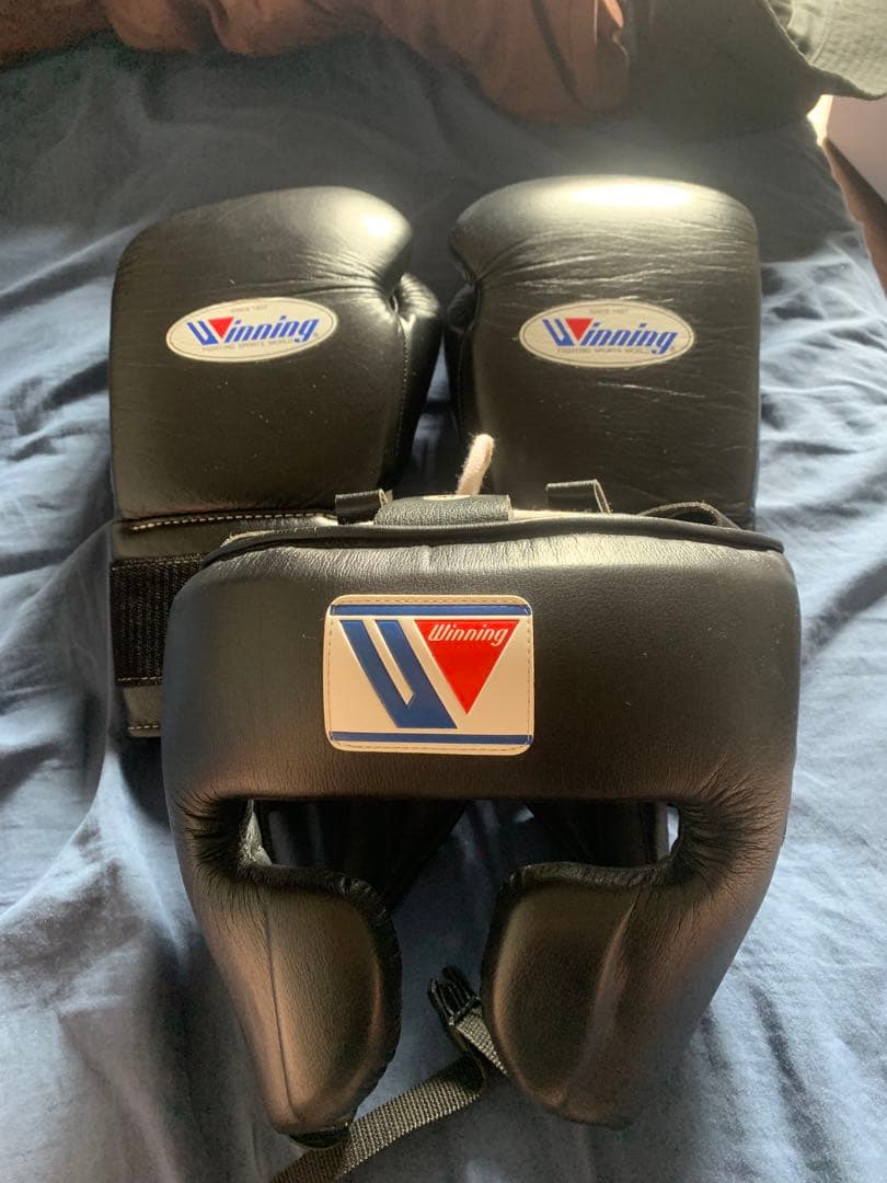 Winning ボクシンググローブ 14 oz ブラック ヘッドギアMサイズ