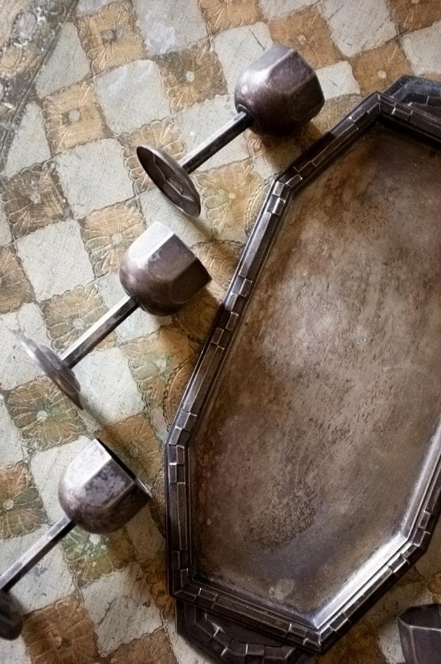 sold 1900s フランス 多数派オクトゴナル リキュールカップとトレイ