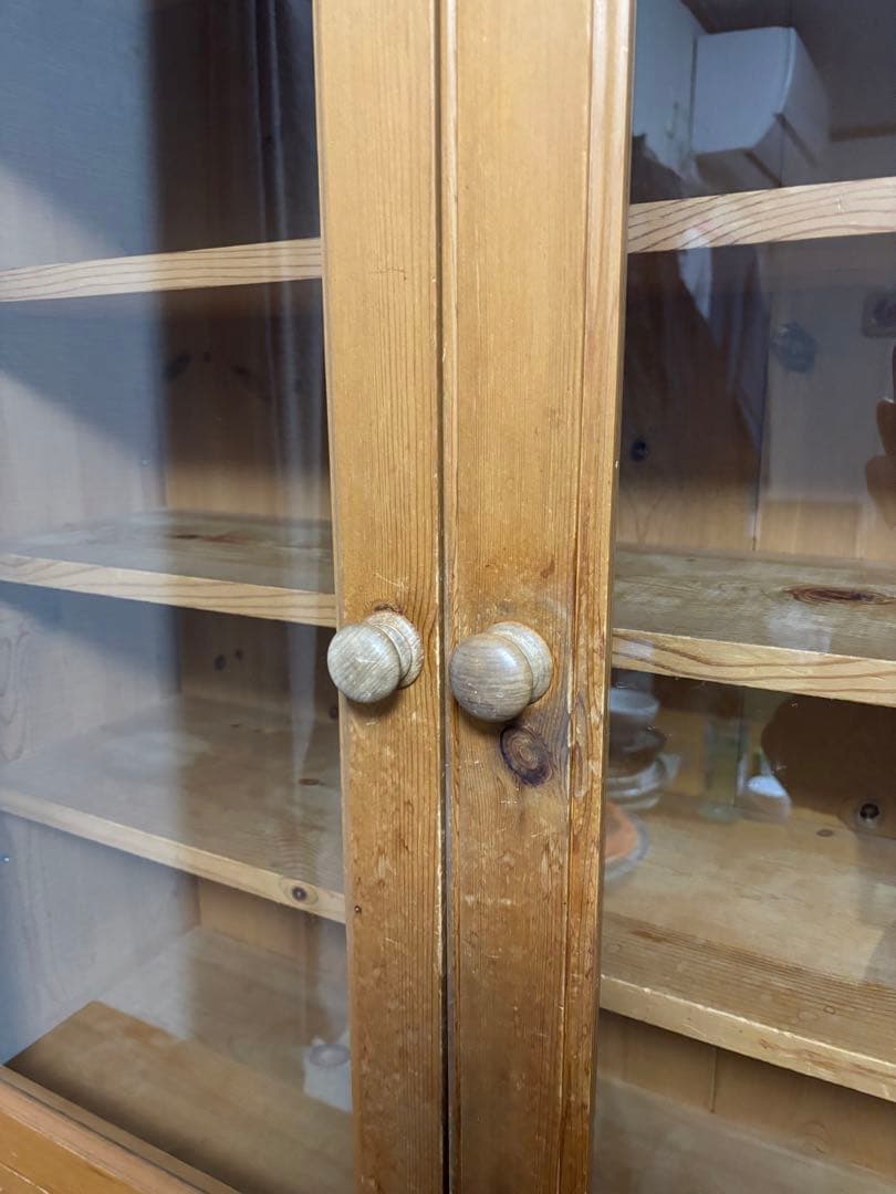 【引越の為、売り急いでいます！】 ペニーワイズ家具　食器棚