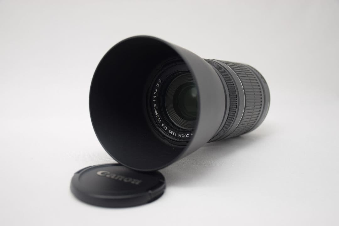 ✨手ぶれ補正付き✨Canon EF-S 55-250mm IS II 望遠レンズ