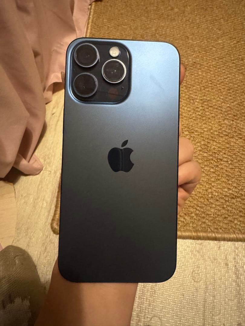 iPhone15 pro max 1TB,1月8日純正画面交換,バッテリー100