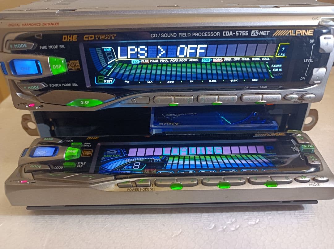 ALPINE ヘッドユニット　当時物　CD/MDデッキ　2DIN ジャンク品