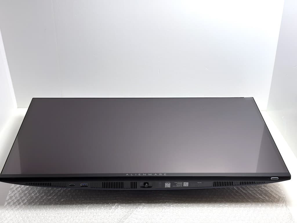 ザ*ン様 DELLAW2725Q Alienware 27 4K 240HzQD