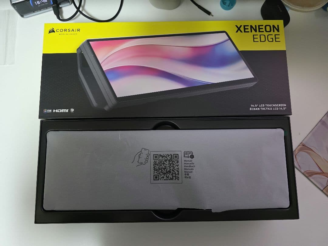 Corsair XENEON EDGE 14.5インチタッチディスプレイ 開封済