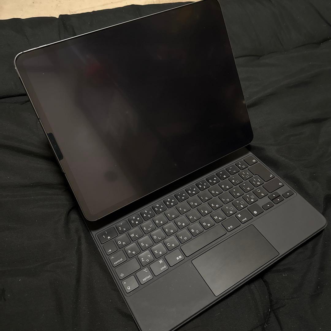 iPad Pro 12.9インチ (第5世代) 512GB セルラー キーボード