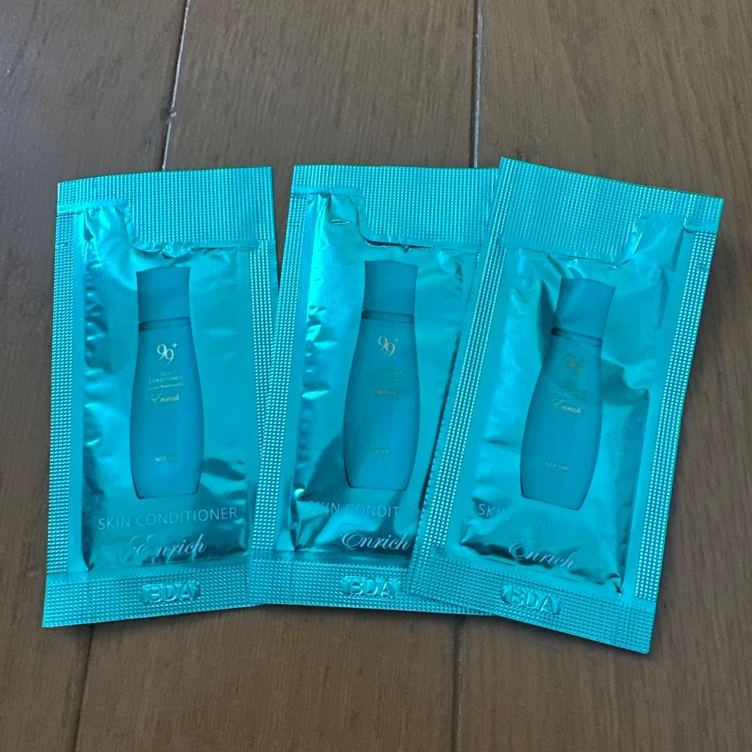 ノエビア99プラスクレンジングフォーム＆ミルクローション