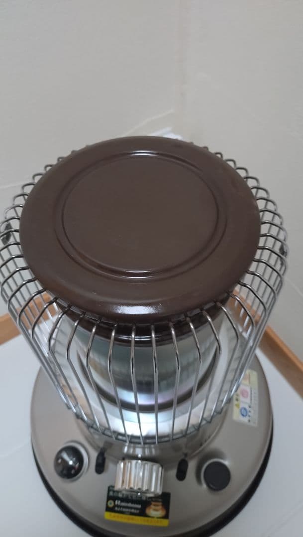 愚*歩様 トヨトミ　レインボーストーブ　RB-25 DRainbow 灯油ストー