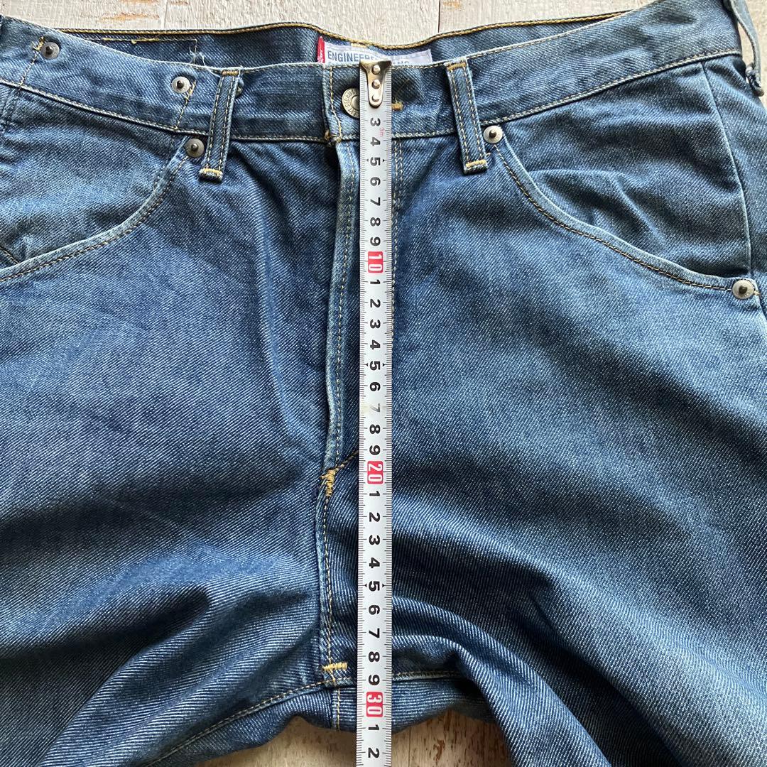 リーバイス ENGINEERED JEANS RELAXED 31 立体裁断